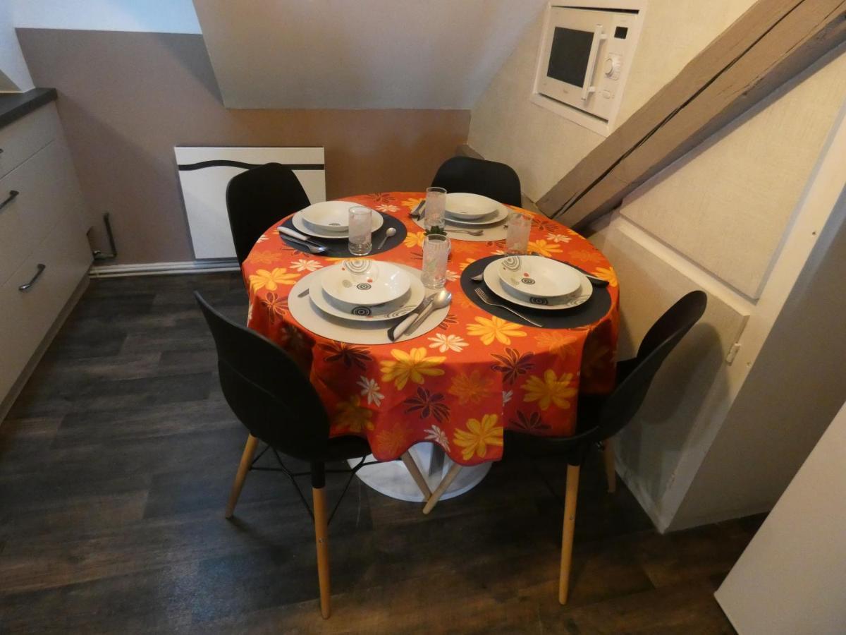 Gite Les Combles Du Bonheur Colmar Exterior foto